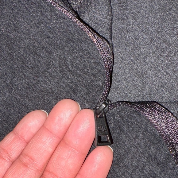 Beyond Yoga x Peloton Black Jacket - Picture 6 of 8